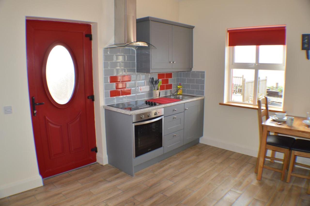 Sea Breeze Apartment Doolin Bagian luar foto